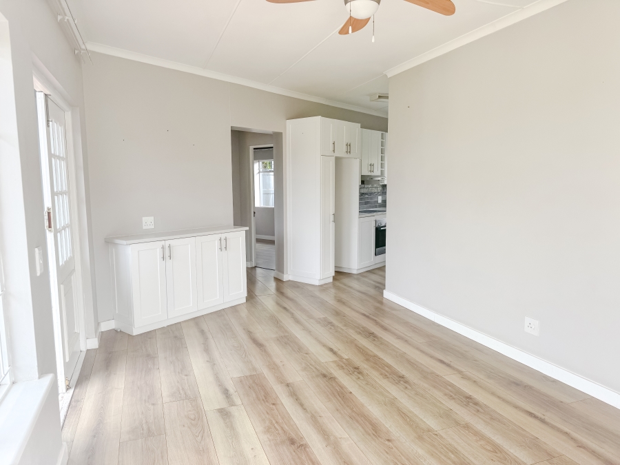 To Let 2 Bedroom Property for Rent in Upper Robberg Western Cape